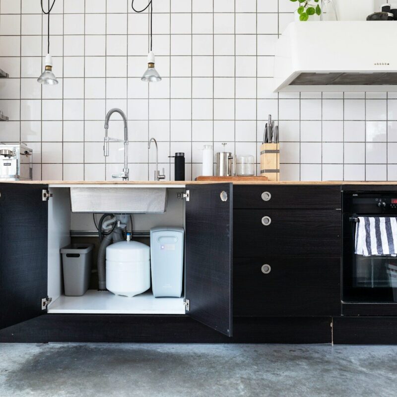 Instalación de filtro de agua y purificador