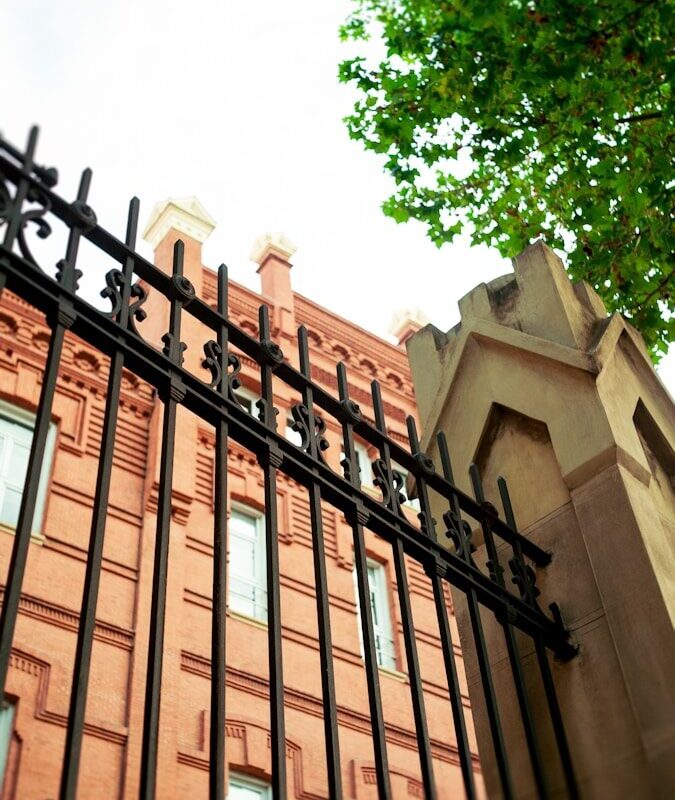 Servicio de pintura para rejas